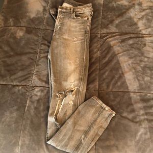 Grey ripped skinny jeans